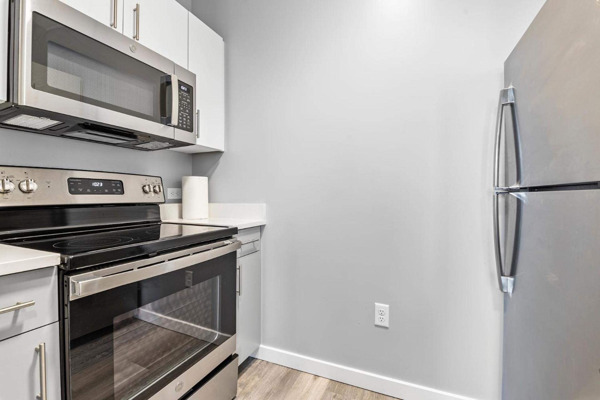Furnished Apartments Near Encore Everett Δωμάτιο φωτογραφία